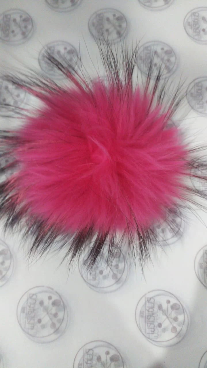 Pompón Natural PN17 (fucsia con puntas negras)