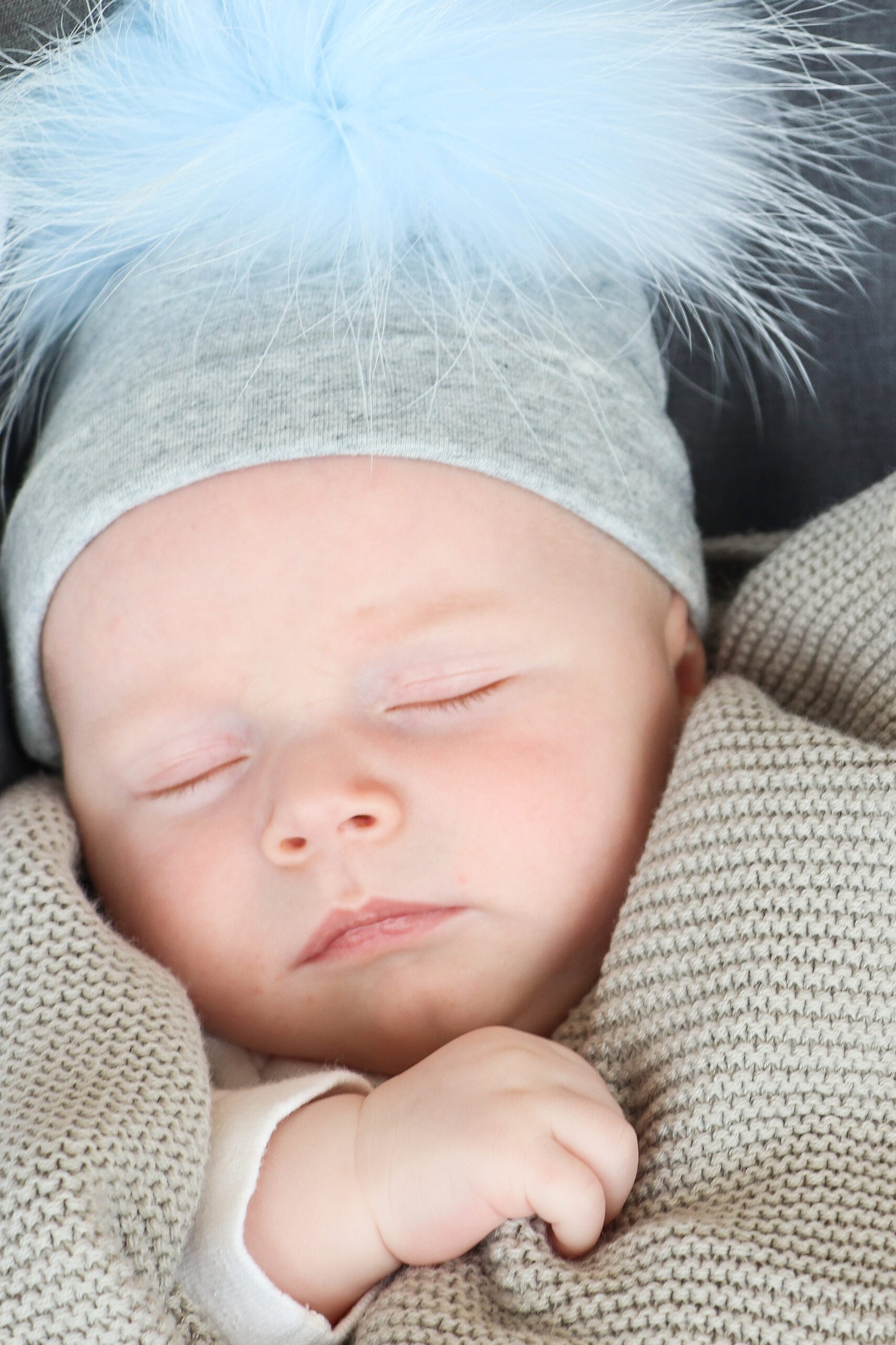 Gorrito de Algodón con pompon