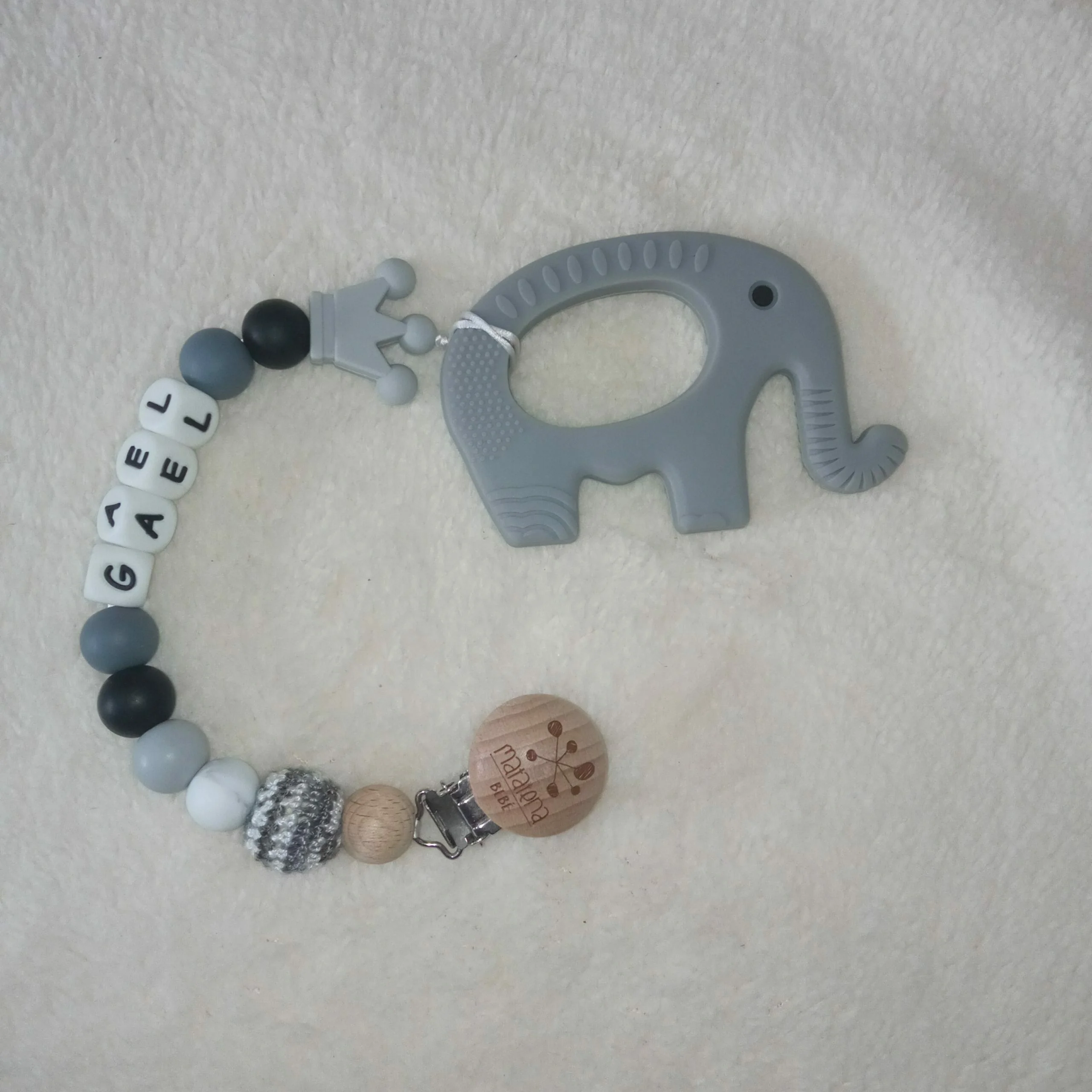 KIT POMPONES, Blanco y gris - Imagen 17
