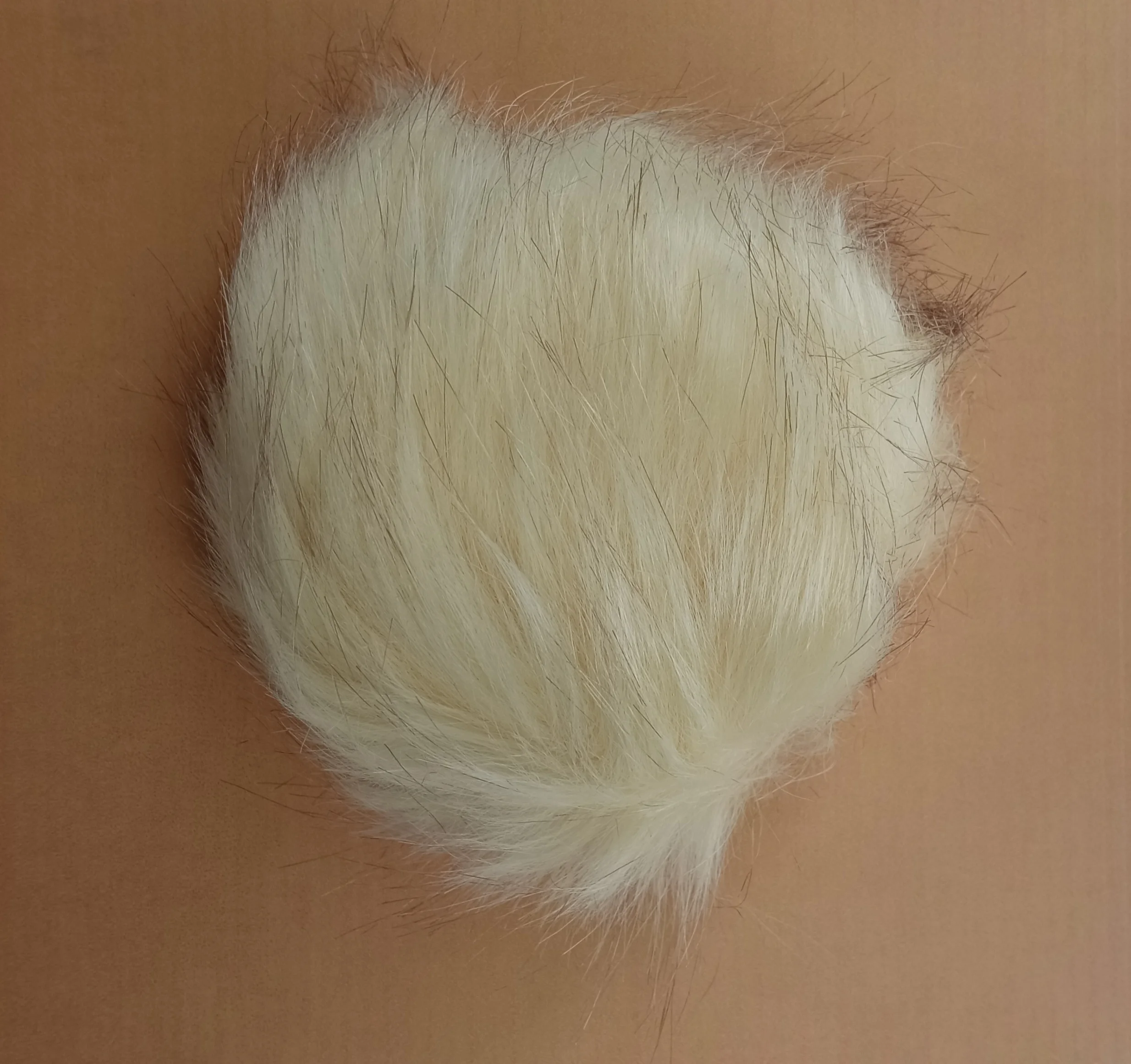 Pompón Sintético PS2 (beige con puntas café)