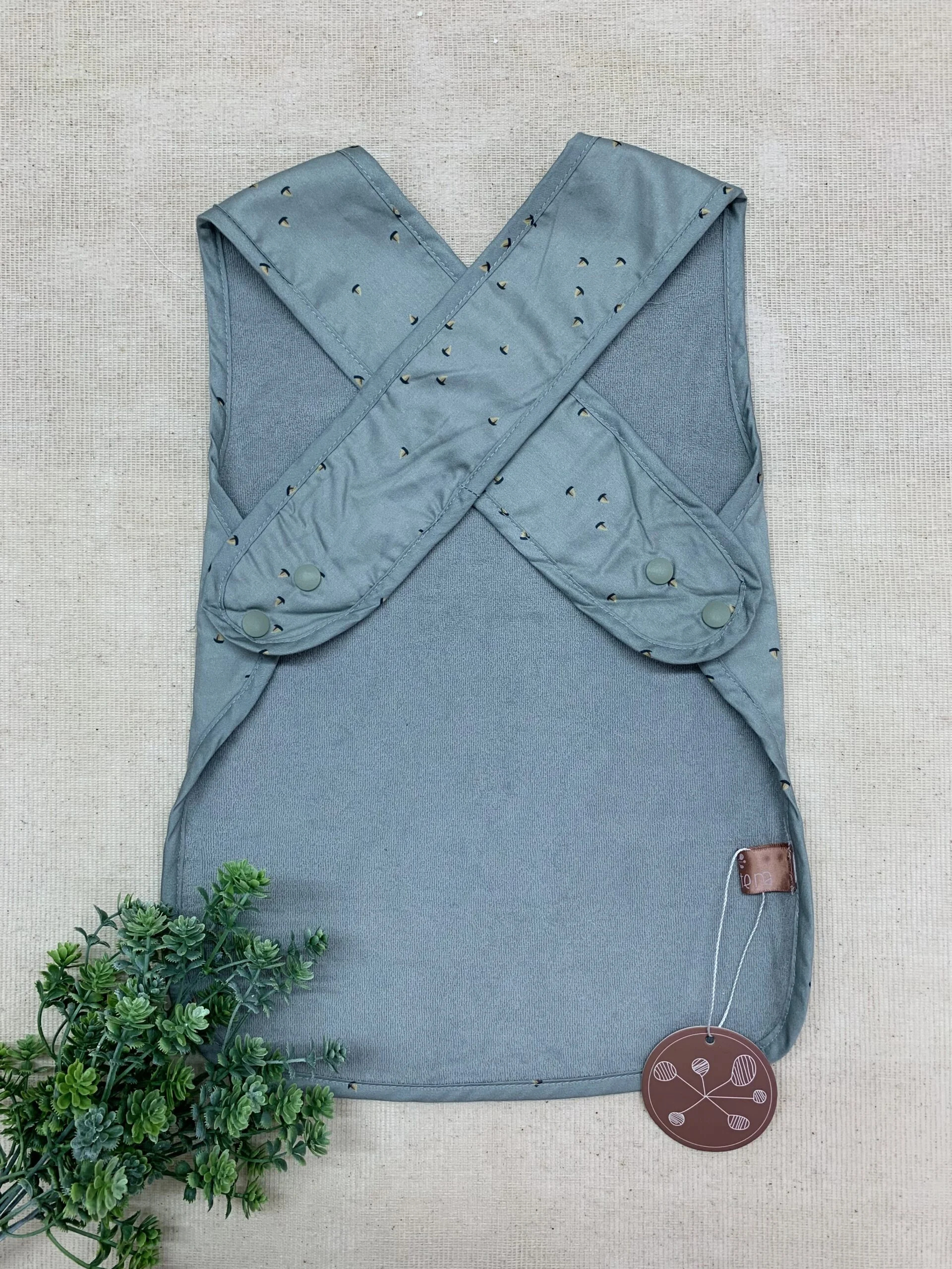 Babero Barquitos, Verde Agua Oscuro - Imagen 2