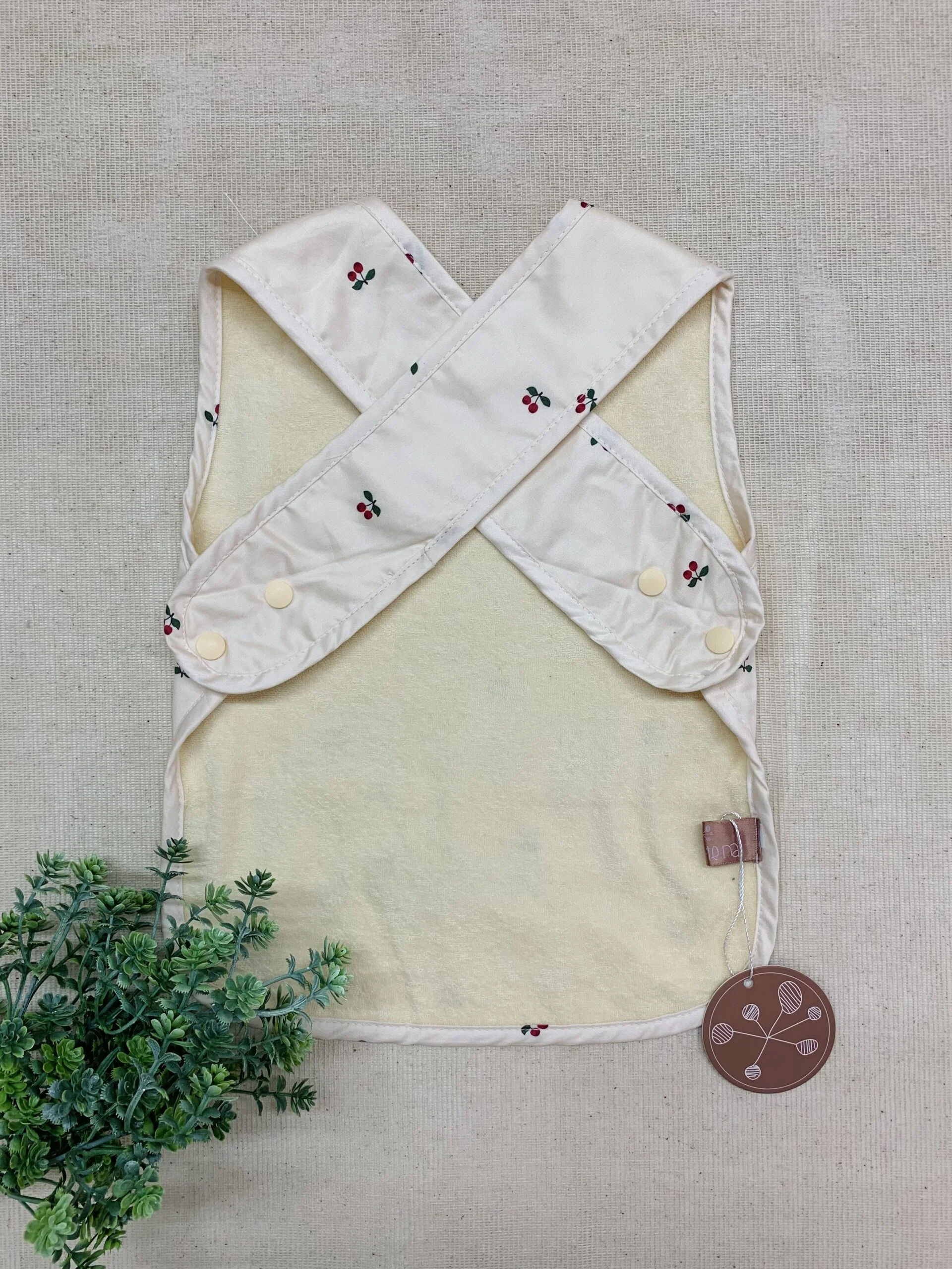 Babero Cherry - Imagen 2