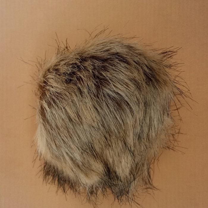 Pompón Sintético PS4 (dorado, café y negro)