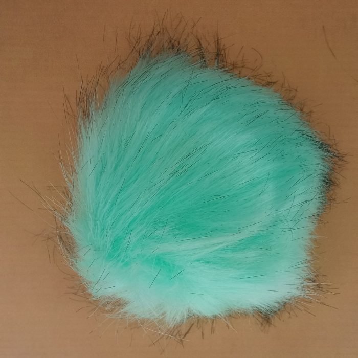 Pompón Sintético PS5 (verde con puntas negras)