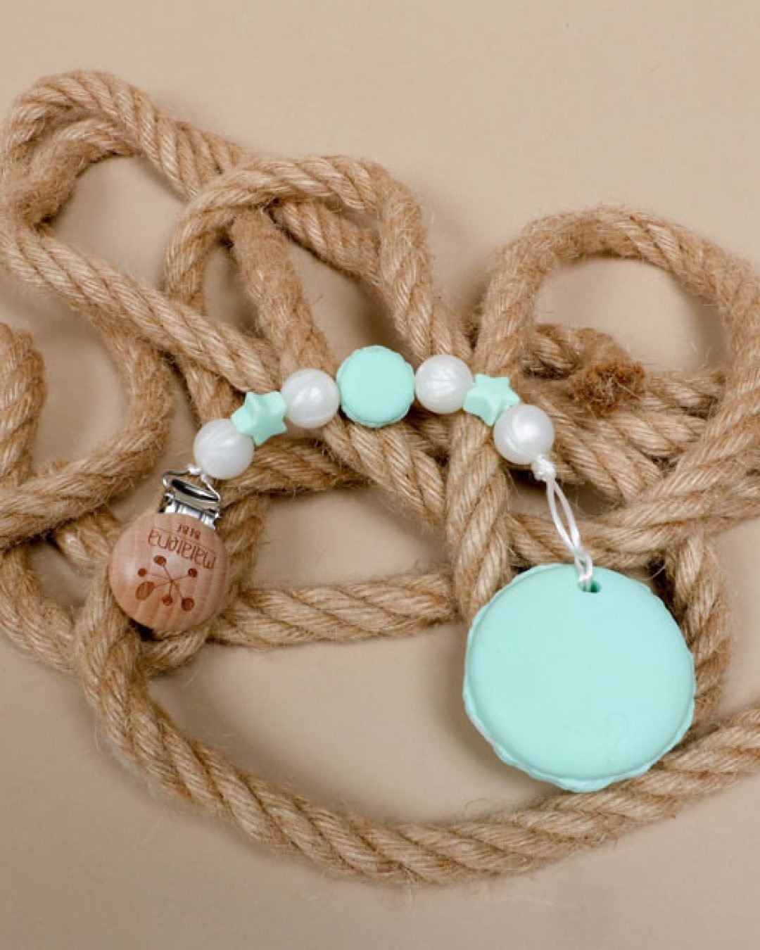 mordedera-alfajor-azul-matatenabebe